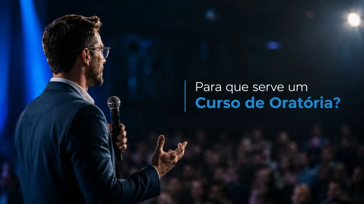 Profissional apresentando palestra sobre curso de oratória e comunicação em público